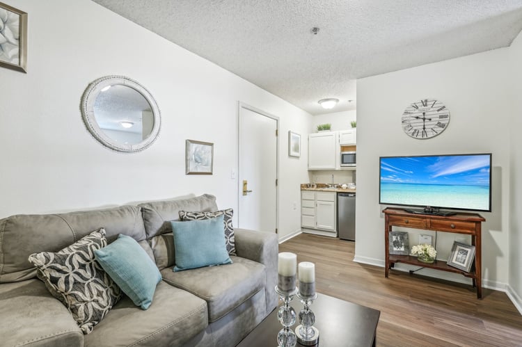 23-web-or-mls-SW 89th St-016