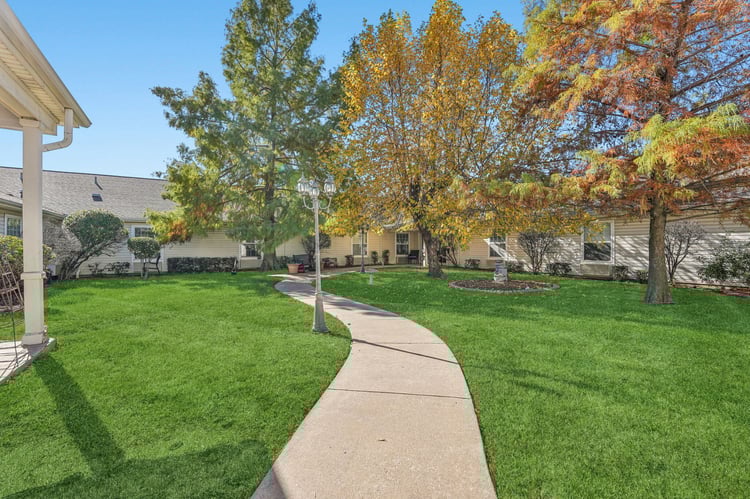 7-web-or-mls-SW 89th St-038 (2)